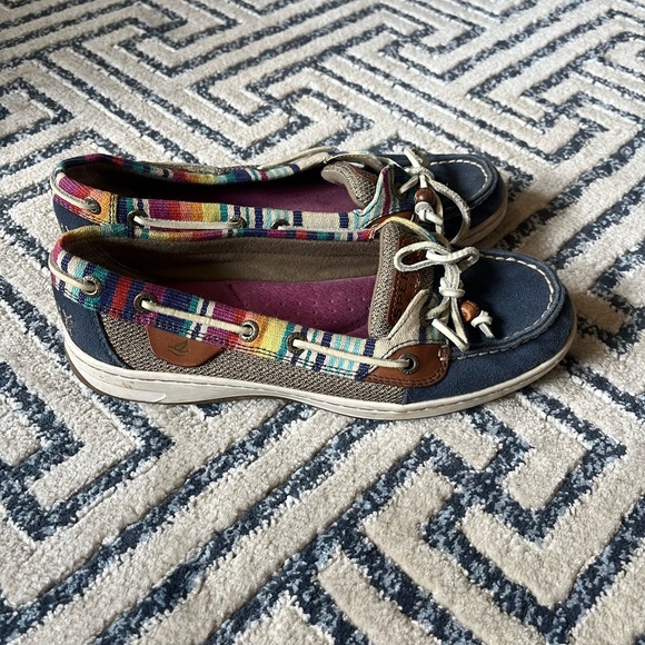 Women’s size 7 Sperry Top-siders - Picture 3 of 6